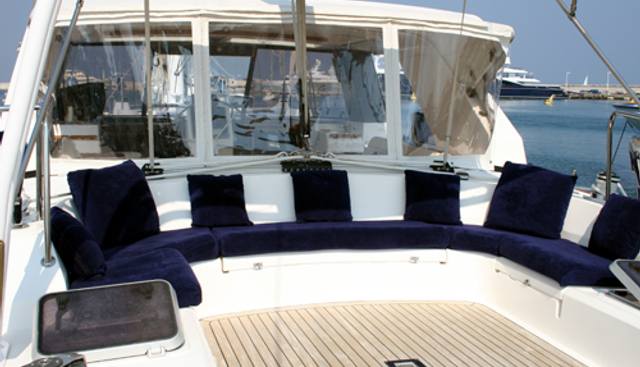 MOONLIGHT II OF LONDON yacht charter 5