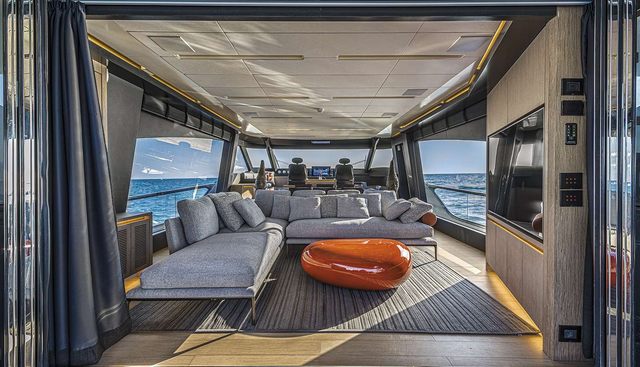 G-FIVE yacht charter 5