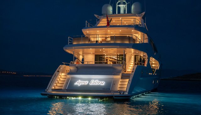AQUA LIBRA yacht charter 5