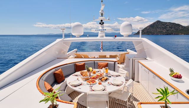 MOBIUS yacht charter 4