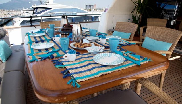 D'ARISTOTELIS yacht charter 5