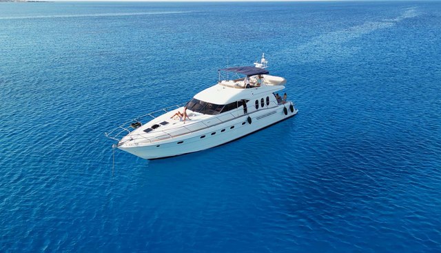 ESPERANZA yacht charter 3
