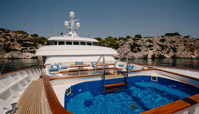 ITOTO yacht charter 3