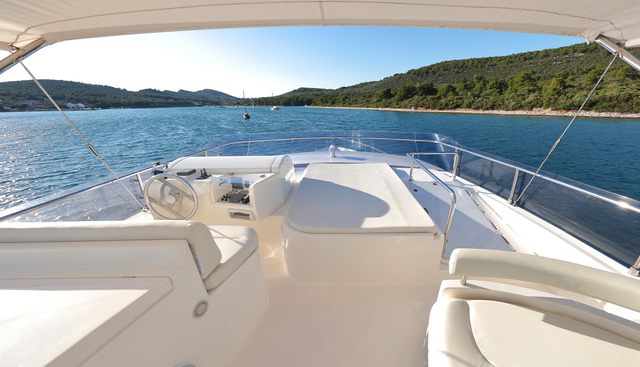 DOMINIQUE yacht charter 5