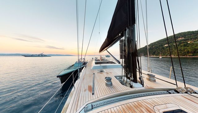 RUNNING ON FAITH yacht charter 2
