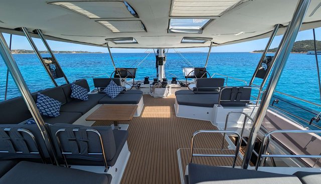 INSPIRANTE yacht charter 5