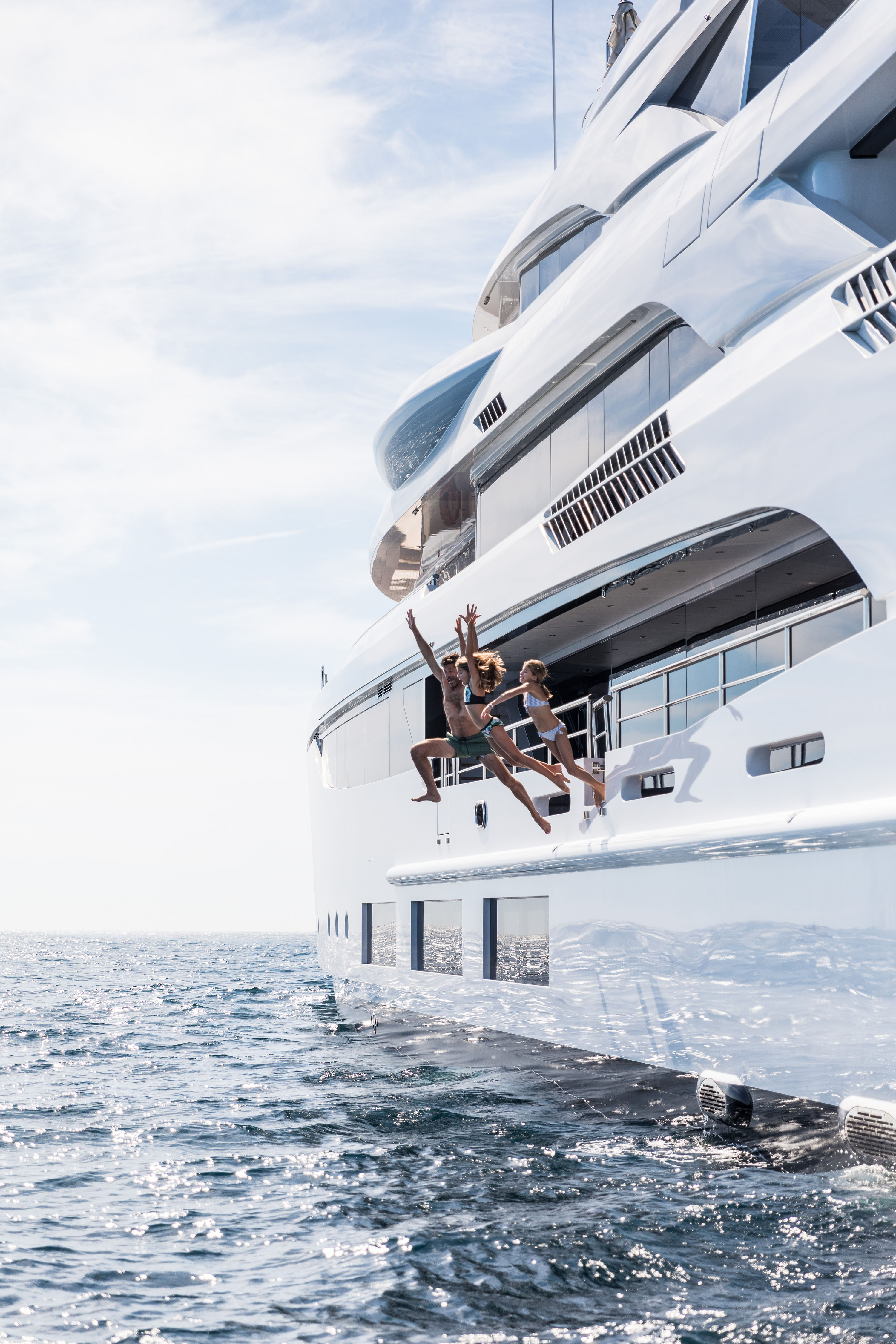 TRIUMPH yacht charter 4