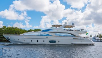 YOLO TOO yacht charter 3