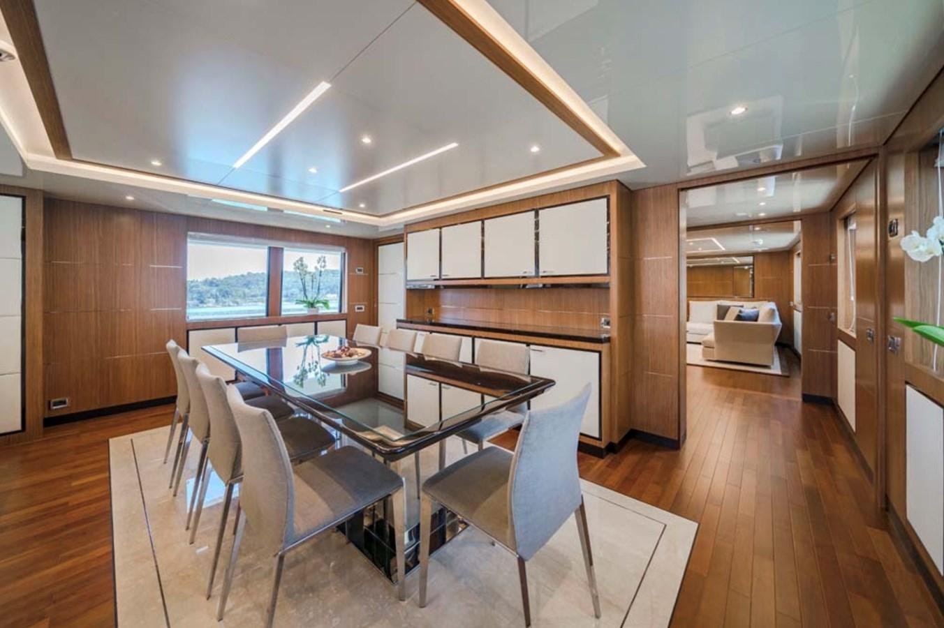 FIORENTE yacht charter 4