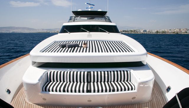 PASTA FLORA yacht charter 3