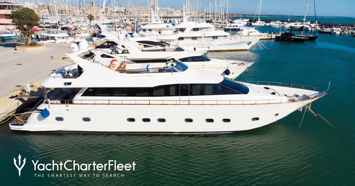 FIRST LADY II yacht charter 2