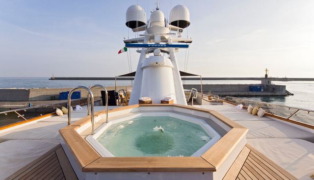 LEGEND yacht charter 2