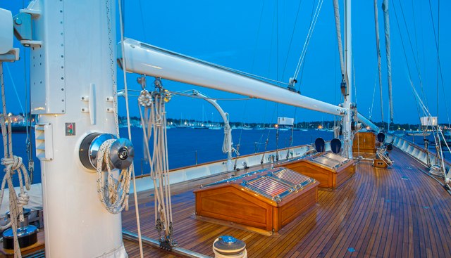GLORIA yacht charter 5
