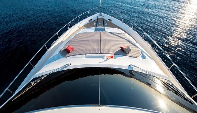PIOLA yacht charter 3