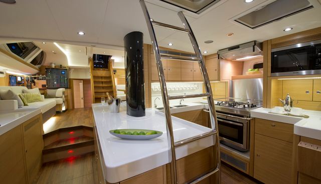 SPIRIT OF PHANTOM yacht charter 5