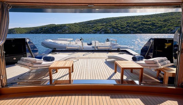REVE D'OR yacht charter 5