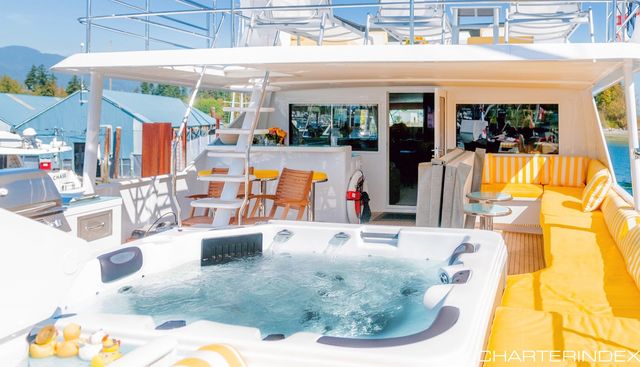SOVEREIGN LADY yacht charter 2