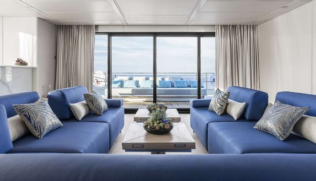 MAYRILOU yacht charter 4