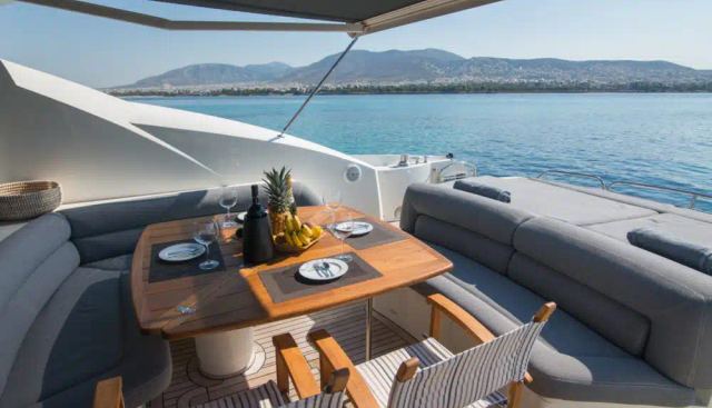 ELENTARI yacht charter 4
