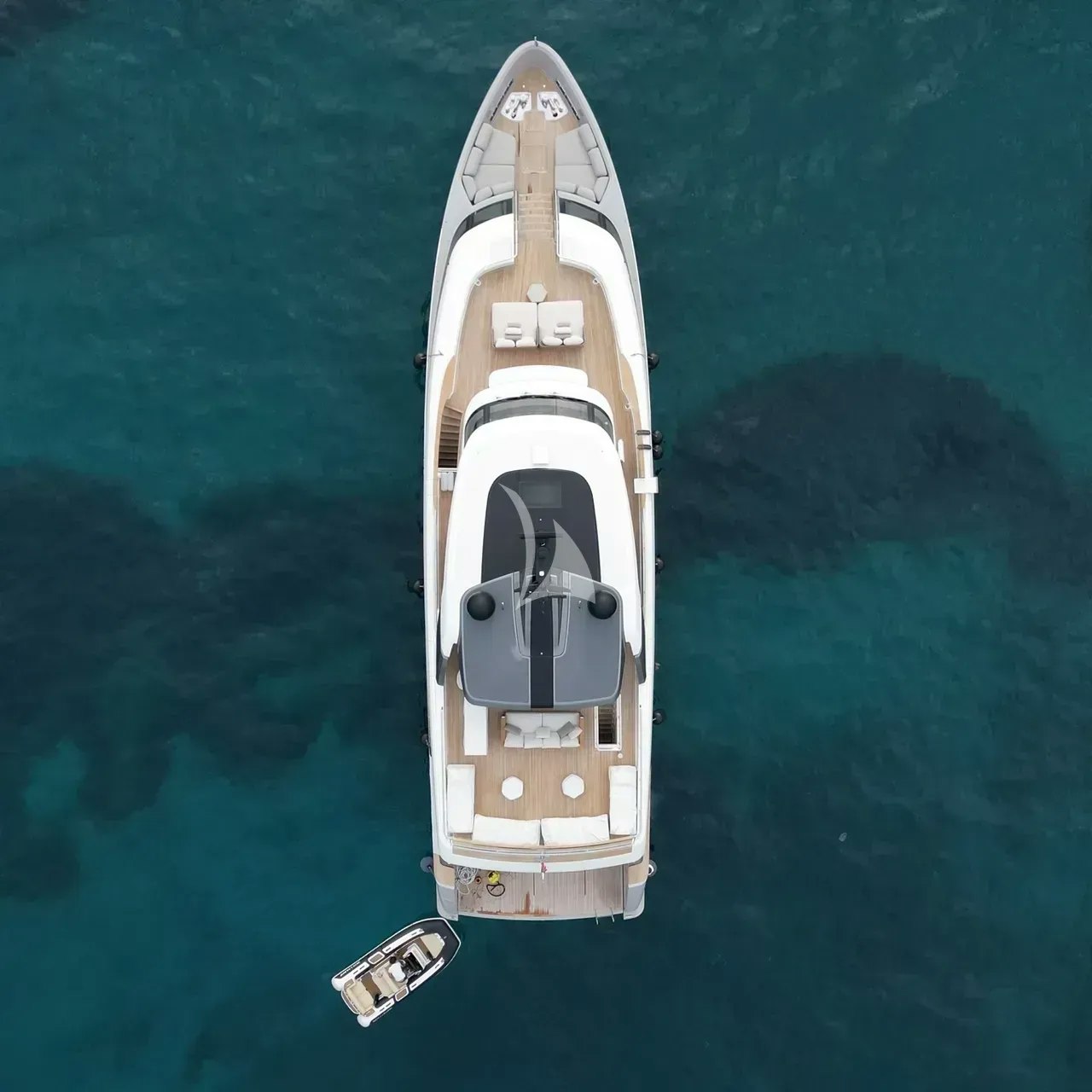 FLORI yacht charter 5