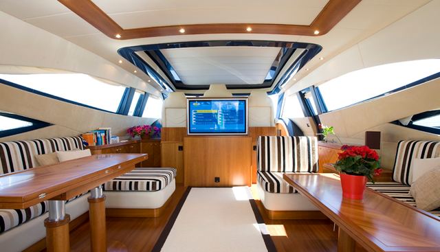 LIBERTY III yacht charter 3