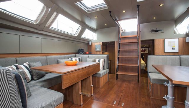 SIXTEEN TONS yacht charter 5