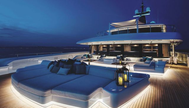 STARBURST IV yacht charter 3